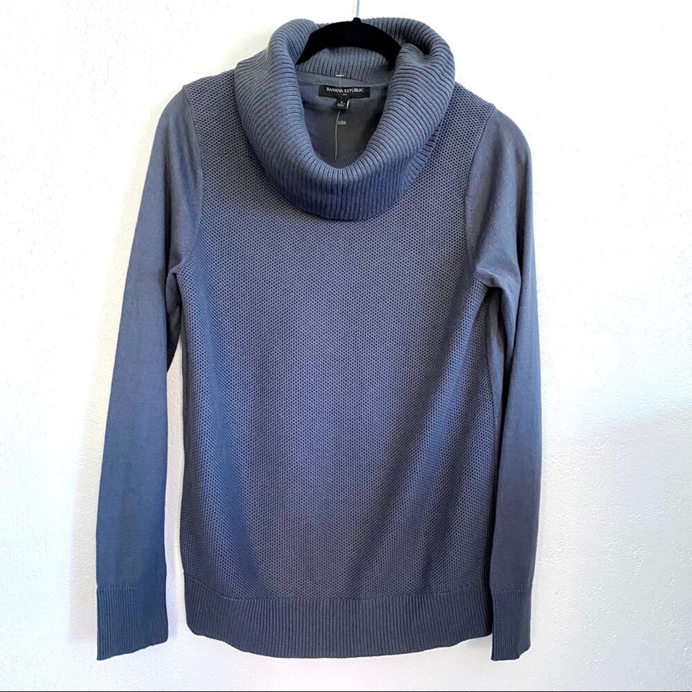 Banana Republic Factory Waffle Front Turtleneck Size Small